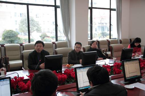 長傳局技術(shù)總監(jiān)周志安主持項(xiàng)目驗(yàn)收會(huì)